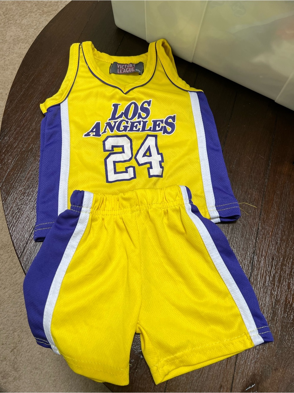 NEVER WORN Los Angeles Lakers Kobe Bryant #24 Baby 6-9month Basketball Set